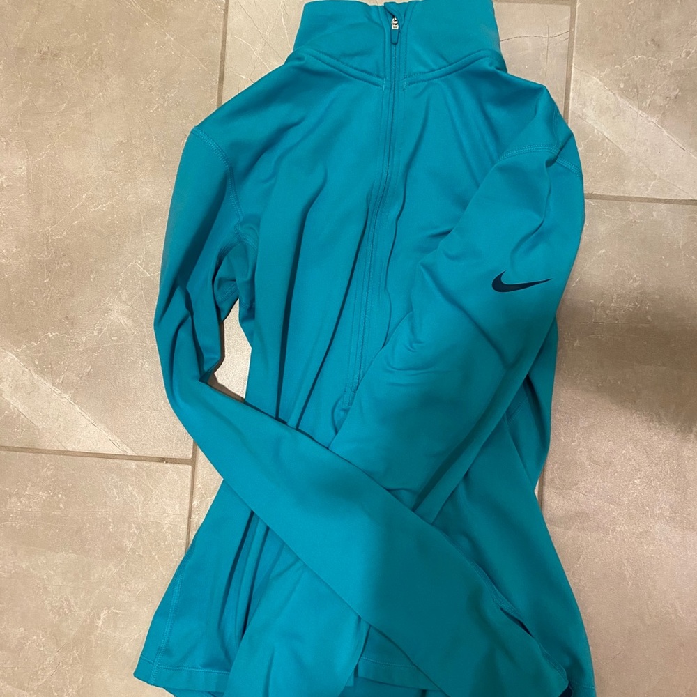 Lightly worn, half zip, turquoise Nike running top - Picture 5 of 10